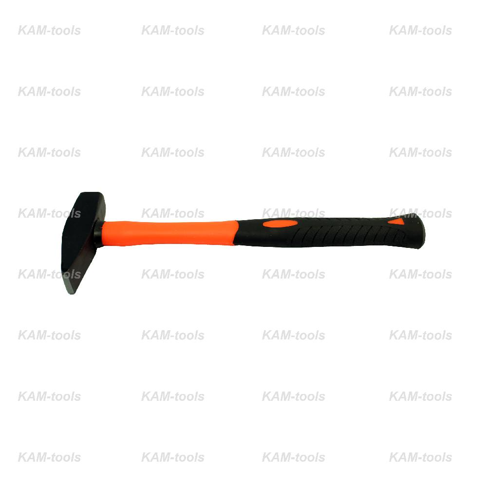 Молоток кв. боек, фиб. ручка 800 г KAM-tools Молоток кв. боек, фиб. ручка 800 г KAM-tools