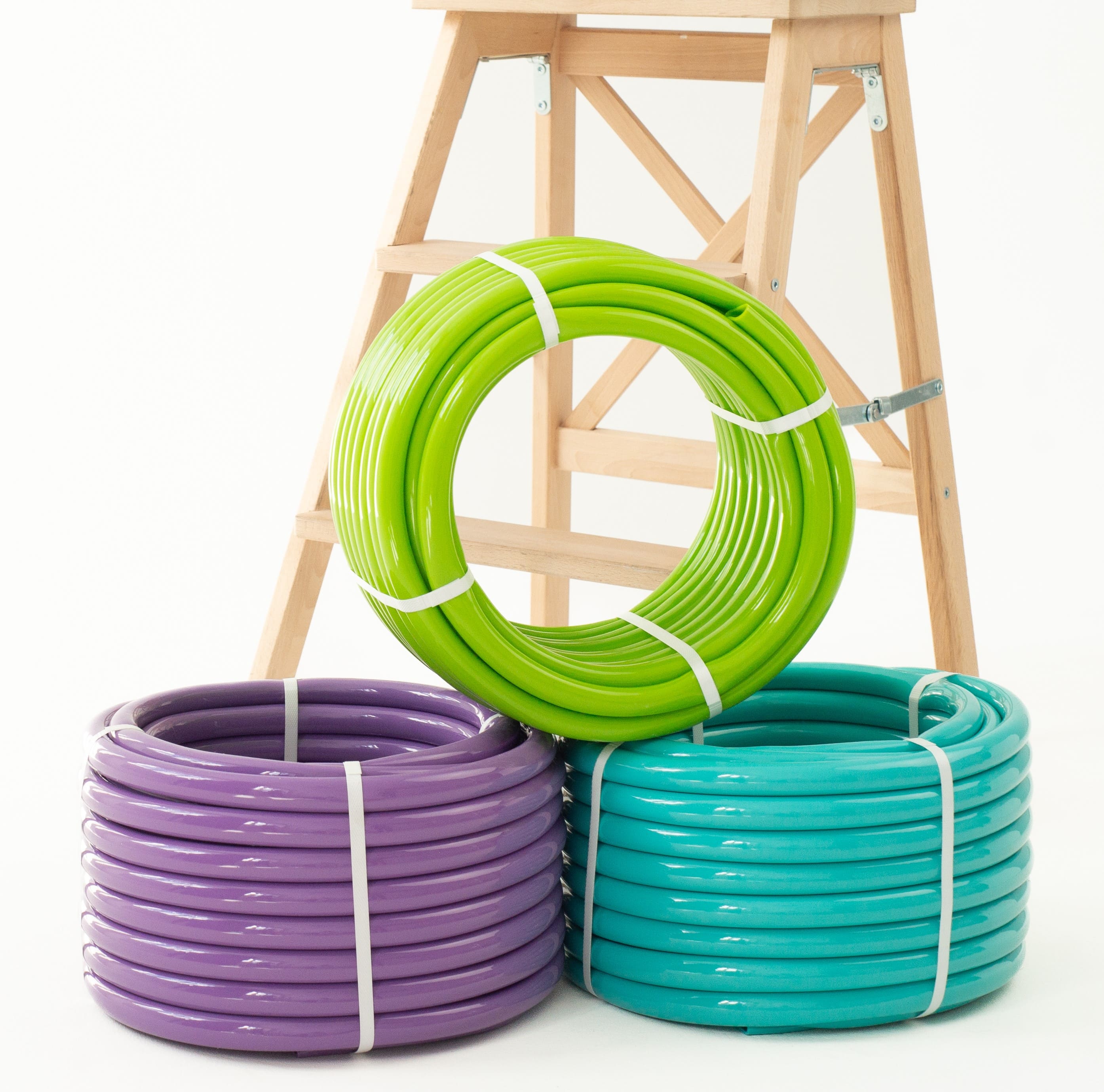 Шланг пищевой цветной "СИЛИКОН" d18х2мм, 20 м (цвет в ассорт.) Шланг пищевой цветной "СИЛИКОН" d18х2мм, 20 м (цвет в ассорт.)